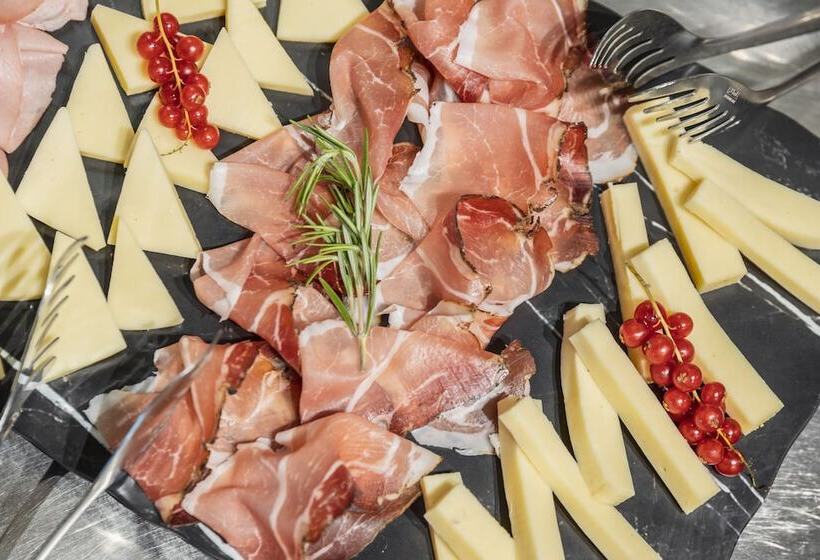 Garden Wellness Hotel S