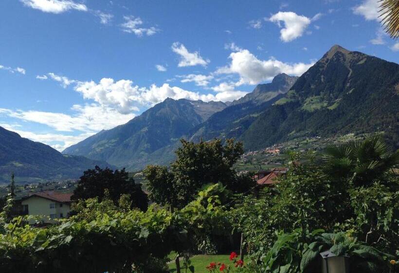 ホテル Garni Lichtenau