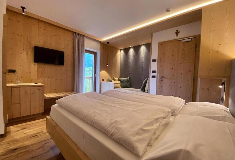 בית מלון כפרי Garni Lilly