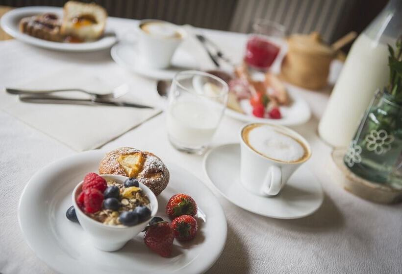 בית מלון כפרי Garni Lilly