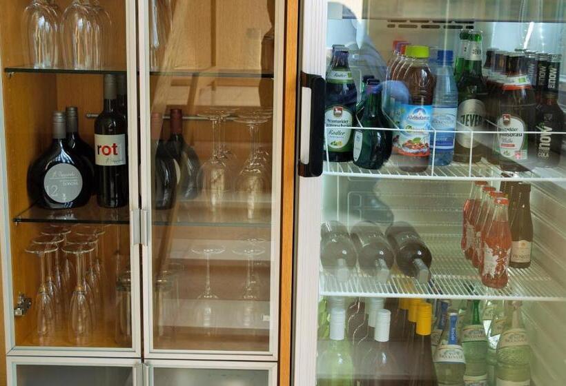 호텔 Garni Zum Weinkrug