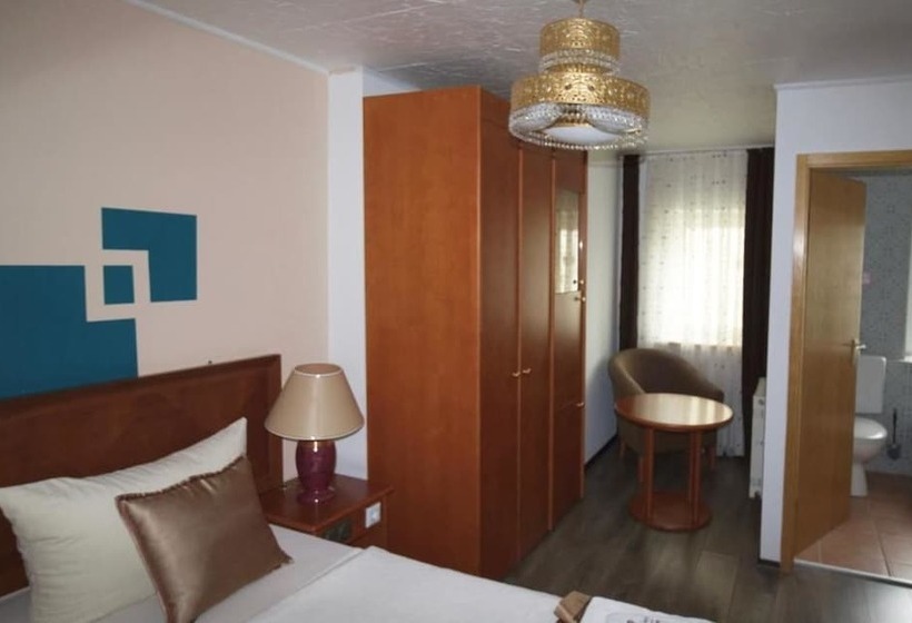 בית מלון כפרי Goldene Traube