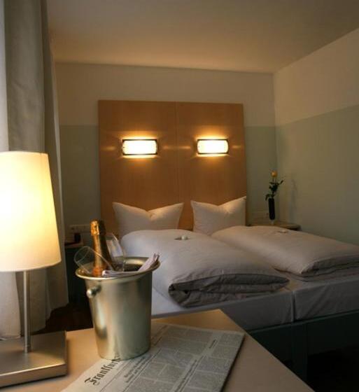 호텔 Goldener Adler