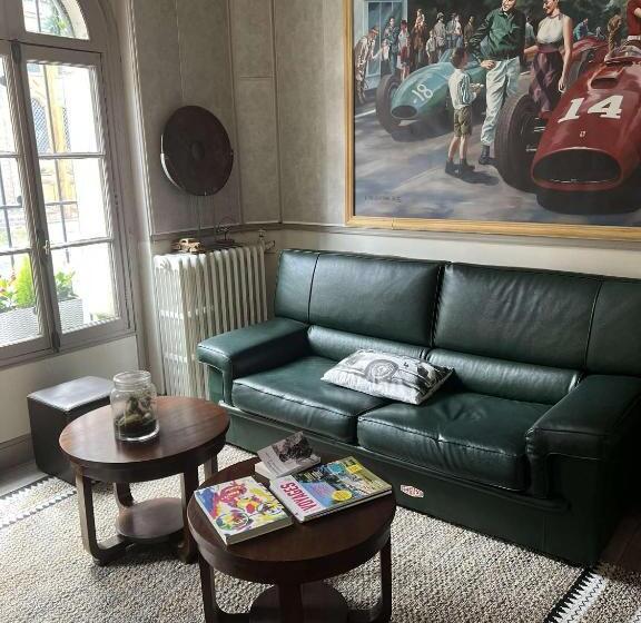 Отель Hôtel Céline   Hôtel De La Gare