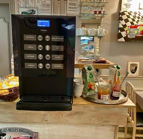 Отель Hôtel Céline   Hôtel De La Gare