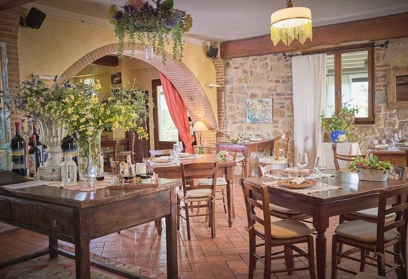 בית מלון כפרי Il Poggio Agriturismo & Resort