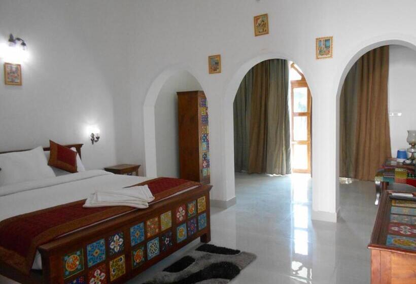 酒店 Isabel Palace