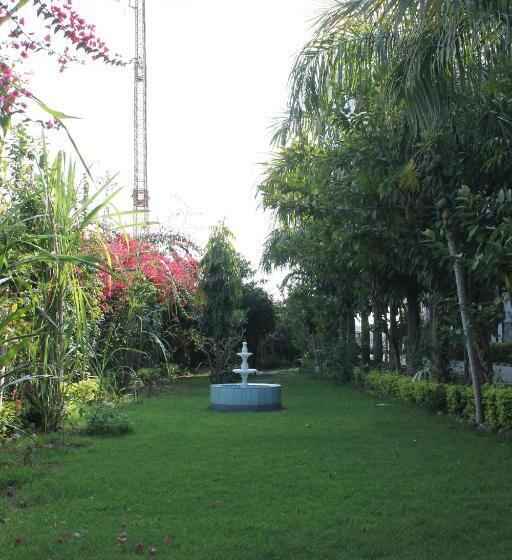 酒店 Isabel Palace