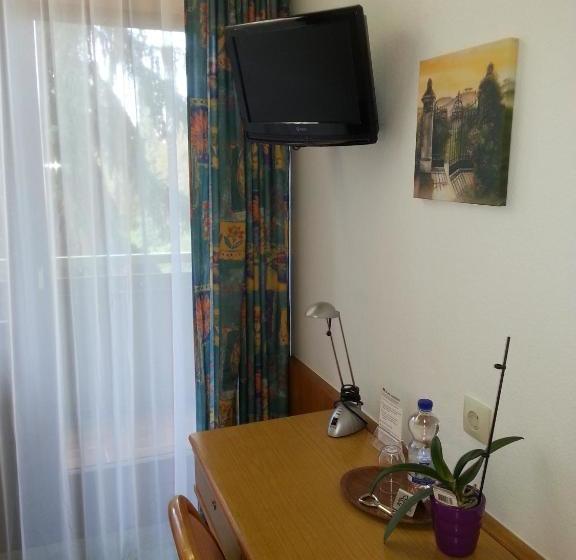 בית מלון כפרי Koch Maingau