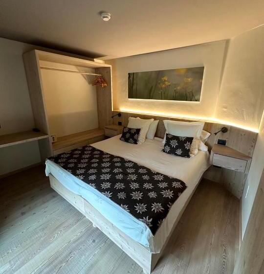 호텔 La Madonnina Del Gran Paradiso Wellness