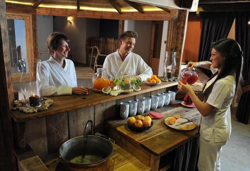 호텔 La Madonnina Del Gran Paradiso Wellness