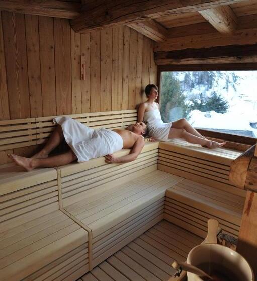 호텔 La Madonnina Del Gran Paradiso Wellness