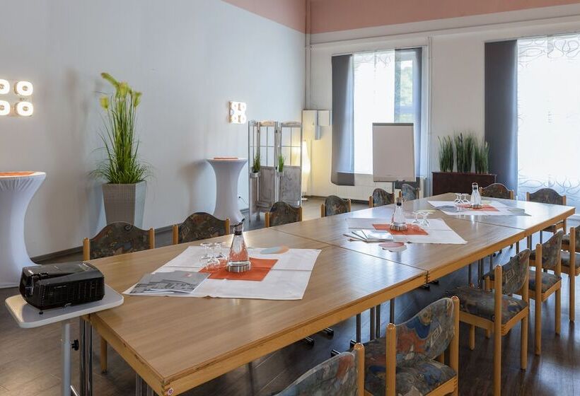 Landhotel Zum Niestetal