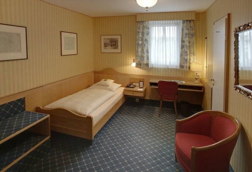 ホテル Landwehr Bräu