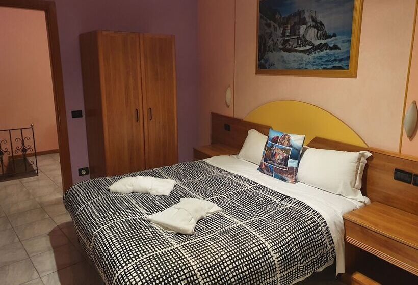 هتل Locanda Dalla Compagnia