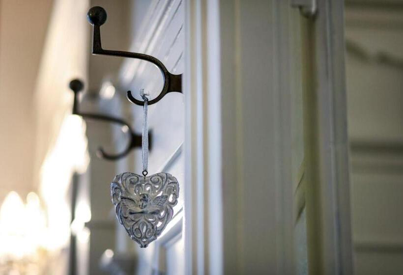 هتل Markgräfler Hof