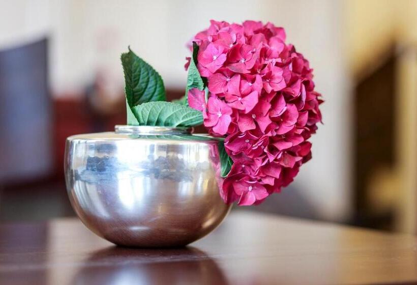 هتل Markgräfler Hof