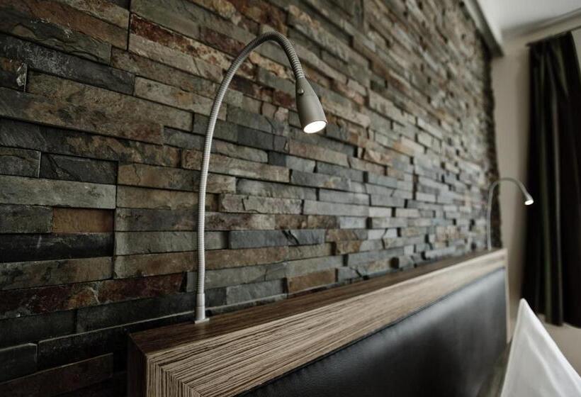 Hotelli Maxis   Digitaler Self Check In