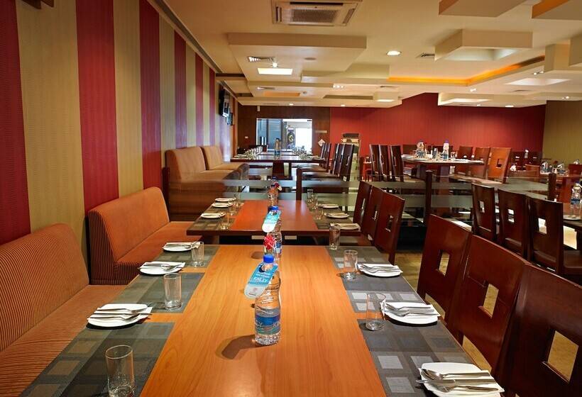 فندق Mgm Mark Whitefield