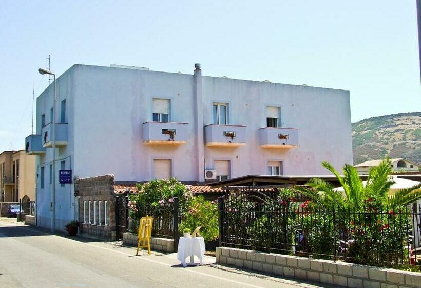 בית מלון כפרי Miramare