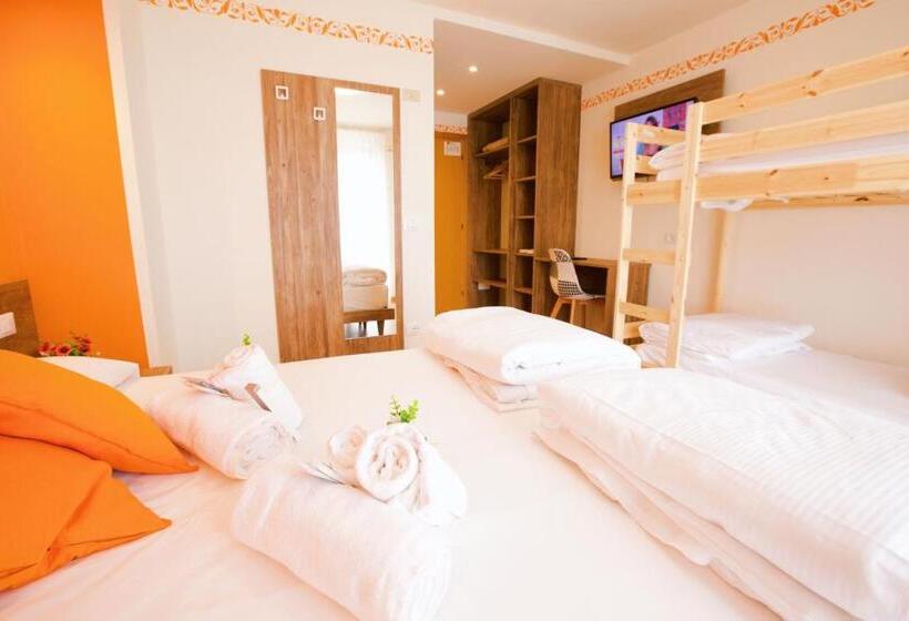 בית מלון כפרי & Residence Montana