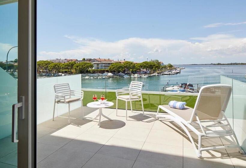 فندق Riva Palace