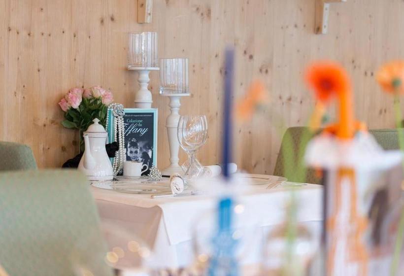 Boutique Hotel Olympia