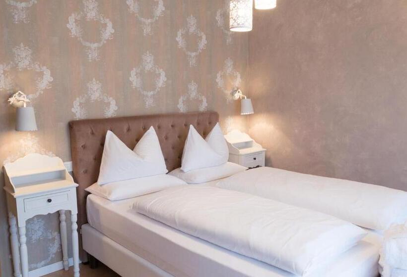 Boutique Hotel Olympia