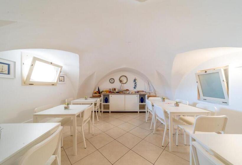 בית מלון כפרי Palazzo Vergine I Due Mari