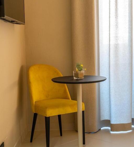 בית מלון כפרי Palazzo Vergine I Due Mari