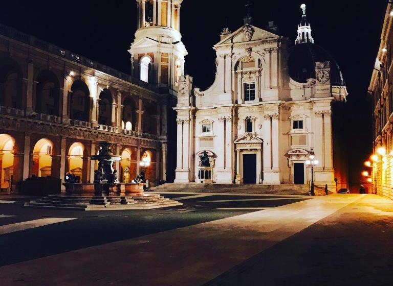 فندق Pellegrino E Pace