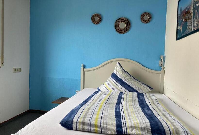 فندق Pension Weller