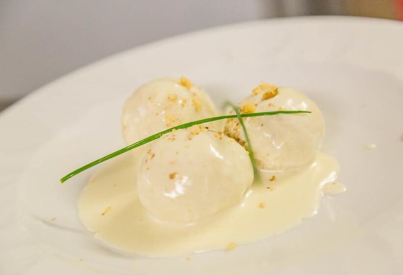 Отель Pineta Pastry