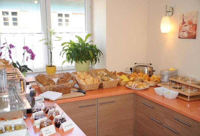 호텔 Post Regionales Großes Frühstücksbuffet Auch Gf & Lf