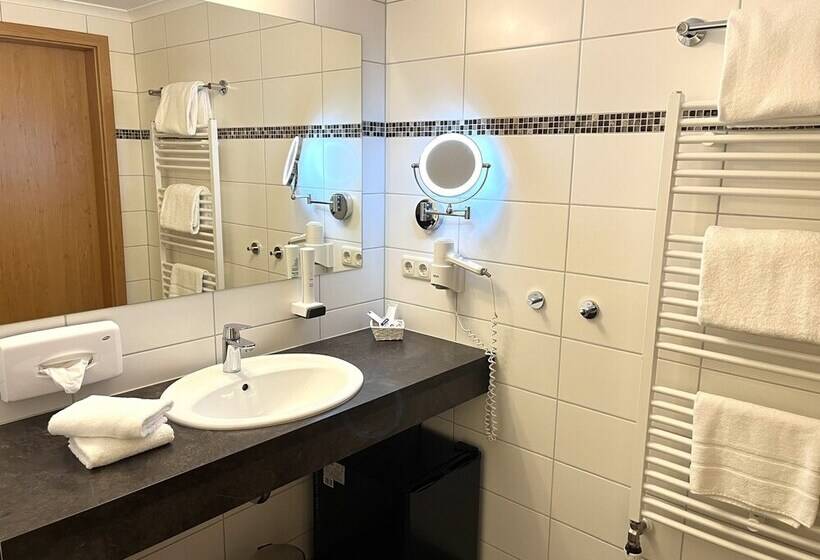 호텔 Post Regionales Großes Frühstücksbuffet Auch Gf & Lf