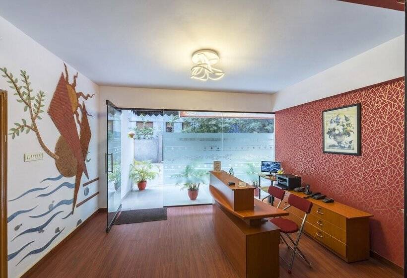 בית מלון כפרי Raj Comforts   Golf View