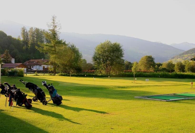 فندق Historic Guesthouse Bircher B&b Apartments By Sterzing