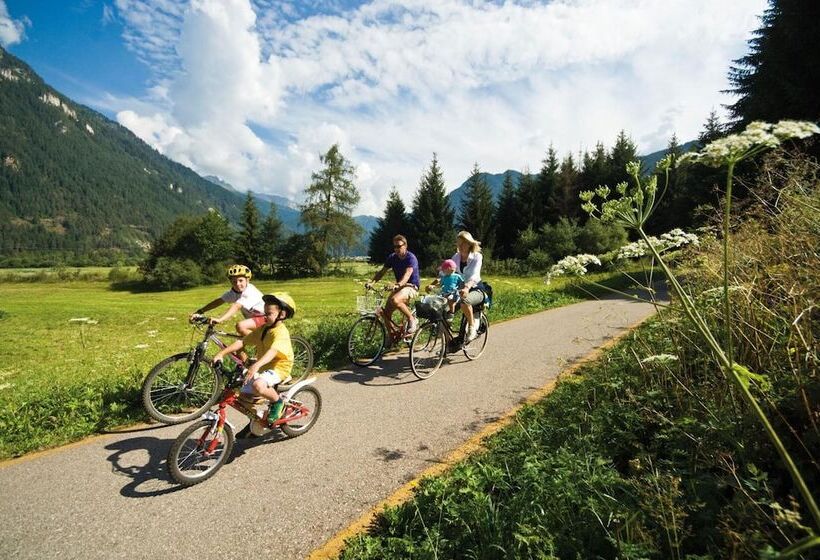 فندق Residence Kristall  Fiemme Holidays