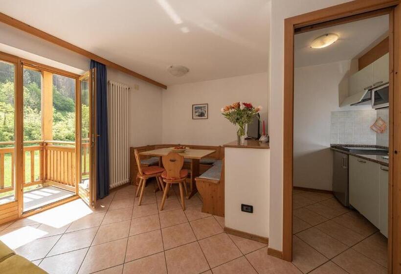 فندق Residence Kristall  Fiemme Holidays