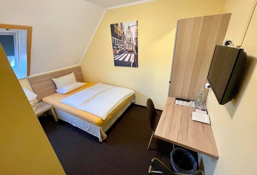 בית מלון כפרי Residenz Stockstadt