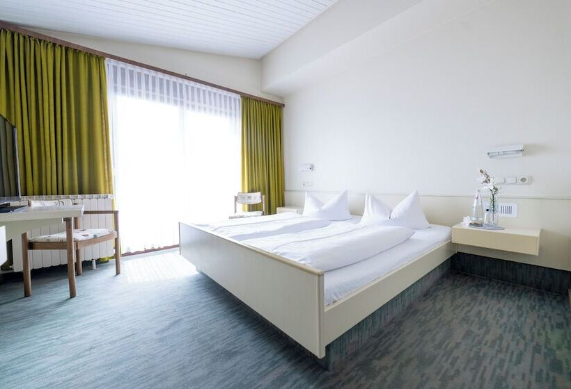 Отель Restaurant Berghof