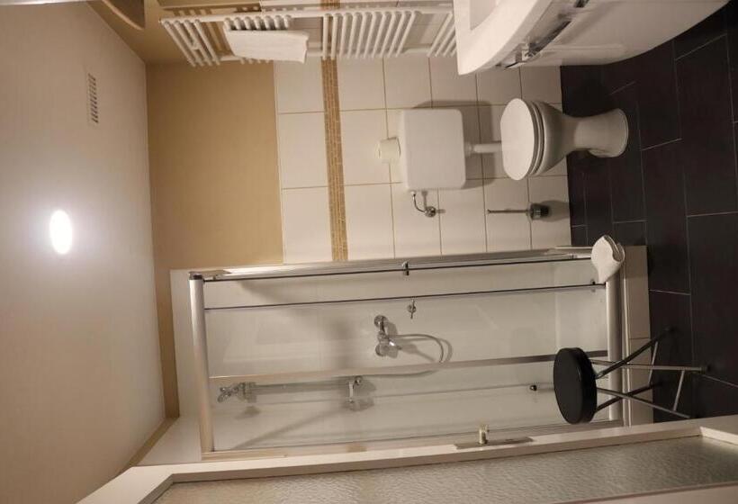 Отель Restaurant Johanneshof