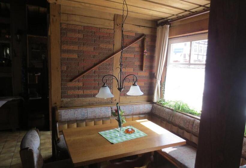 Отель Restaurant Johanneshof