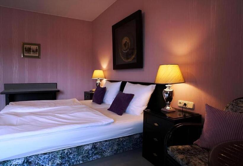 Отель Restaurant Zum Landgraf