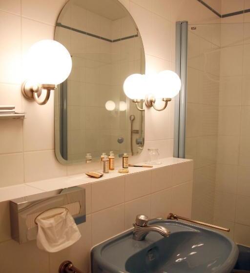 Отель Restaurant Zum Landgraf