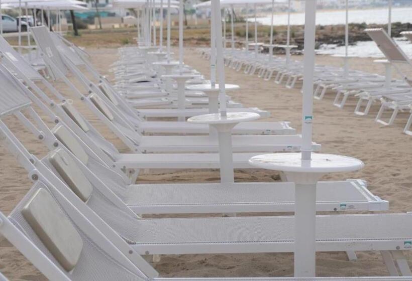 酒店 Riva Del Sole