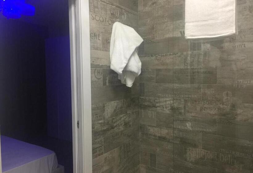 酒店 Riva Del Sole