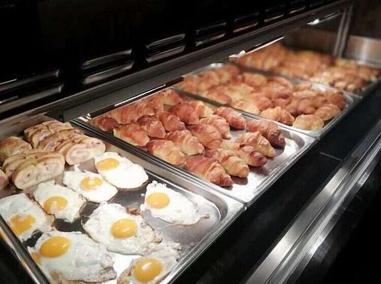 酒店 Riva Del Sole