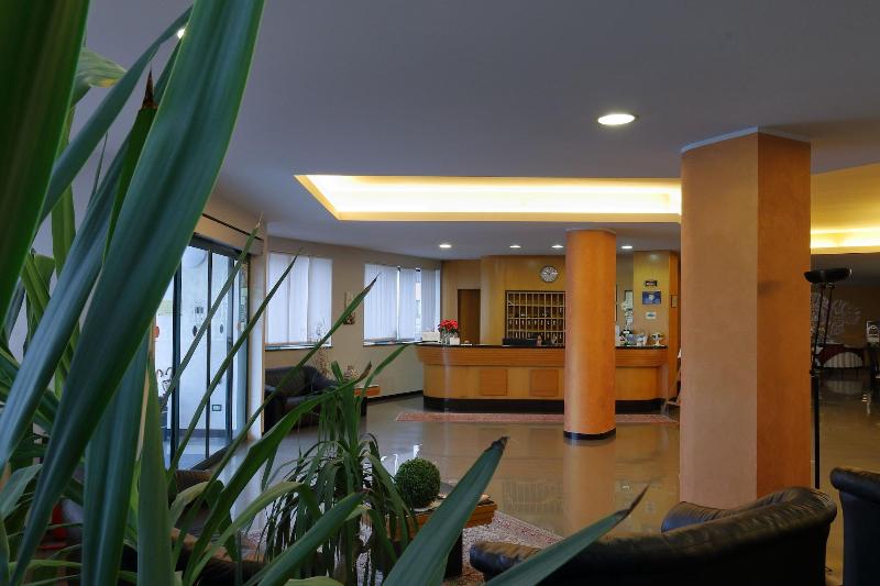 Отель Romanisio