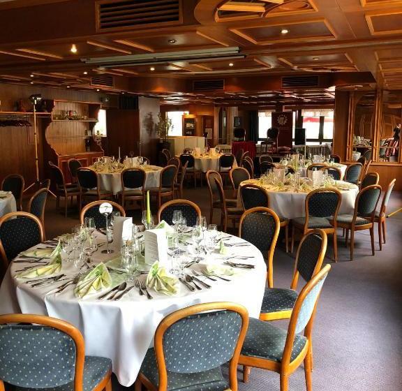 Hotel Restaurant Roter Hahn